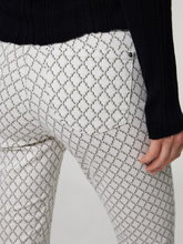 Bild von Hose mit Print ORNELLA