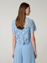 Bild von Top mit Spitze