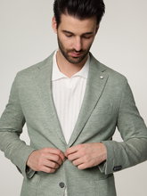 Bild von Veston mit Leinen