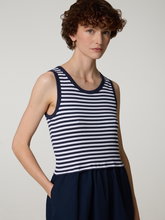 Bild von Midikleid im Materialmix