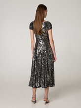 Bild von Cocktailkleid mit Pailletten