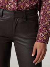 Bild von Lederhose aus Lammleder