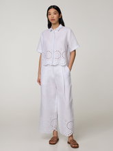 Image sur Pantalon en lin avec broderie ajourée