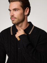 Bild von Pullover mit Zopfmuster