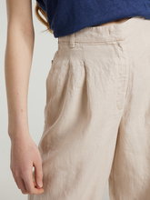 Bild von Leinenhose mit weitem Bein