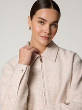 Bild von Jacke mit Wolle