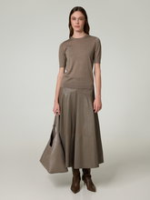 Image sur Jupe en cuir SESOLA