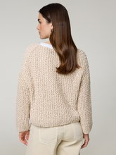 Bild von Pullover in Netzoptik