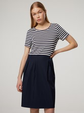 Bild von T-Shirt-Kleid mit Streifen