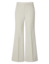 Bild von Hose mit Bootcut