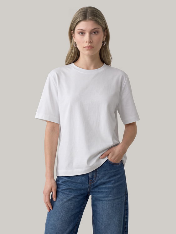 Image sur T-shirt à la coupe ample