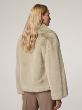 Image sur Veste en fausse fourrure CURMETA