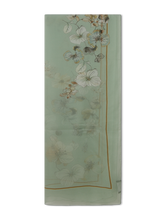 Image sur Foulard en soie à motifs floraux