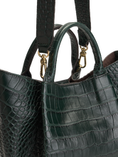 Bild von Handtasche mit Krokoprägung