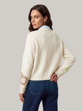 Image sur Pull avec broderies