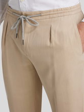 Bild von Twillhose mit Tunnelzug