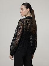 Bild von Hemdbluse aus Spitze