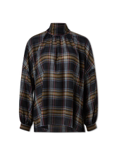 Bild von Schluppenbluse mit Wolle
