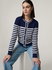 Bild von Streifenstrickjacke