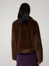 Bild von Kastenjacke aus Kunst-Nerz