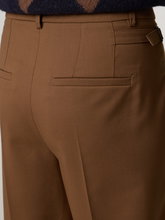 Bild von Hose mit weitem Bein