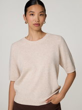 Bild von Strickpullover mit Wolle