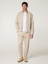 Bild von Sneaker aus Veloursleder