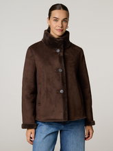 Bild von Jacke mit Kunstfell