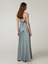Image sur Robe de soirée avec nœud