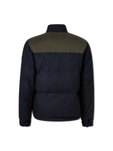 Bild von Winterjacke mit Wolle