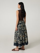 Bild von Maxijupe mit Blumenprint