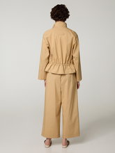 Bild von Culotte mit weitem Bein