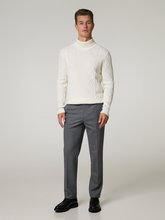 Image sur Chino à coupe classique