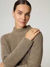 Bild von Strickpullover mit Turtleneck