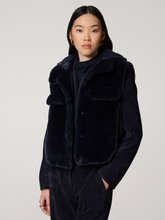 Bild von Gilet aus Kunstfell