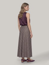 Image sur Jupe mi-longue en satin
