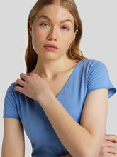 Bild von T-Shirt im Cropped Fit