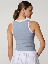 Image sur Haut de sport CHIA V-NECK