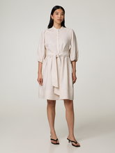 Image sur Robe mi-longue en lin