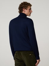 Bild von Rollkragenpullover aus Wolle