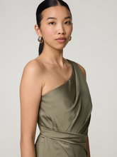 Bild von Cocktailkleid aus Satin