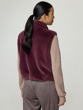 Image sur Gilet en fausse fourrure