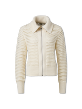 Bild von Strickjacke mit Rollkragen