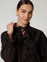 Bild von Bluse mit Volant
