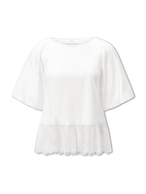 Image sur T-shirt à dentelle