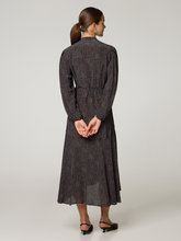 Image sur Robe portefeuille mi-longue