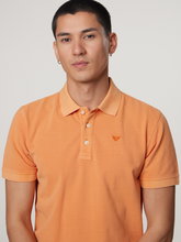 Bild von Poloshirt mit Logo