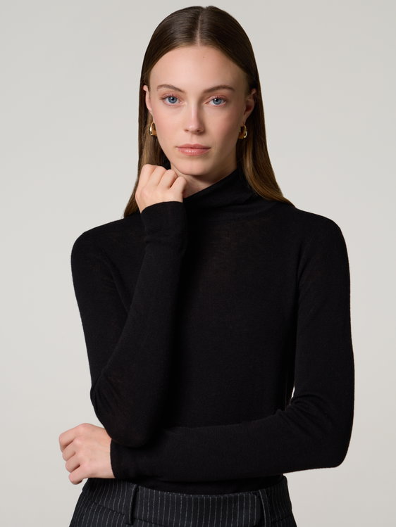 Image sur Pull à col roulé en laine