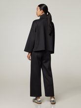 Bild von Hose mit weitem Bein