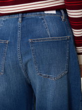 Bild von Jeans im Barrel Leg Fit